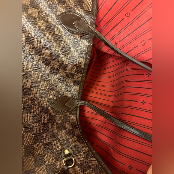 Louis Vuitton Neverfull - MM - Picture 12 of 16